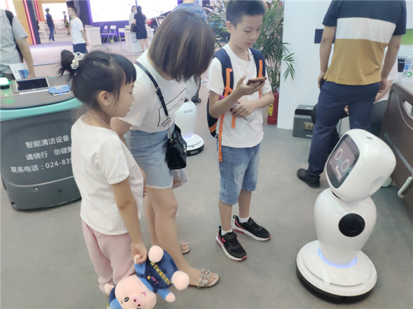 1566889240956300.jpg fuwu_副本.jpg