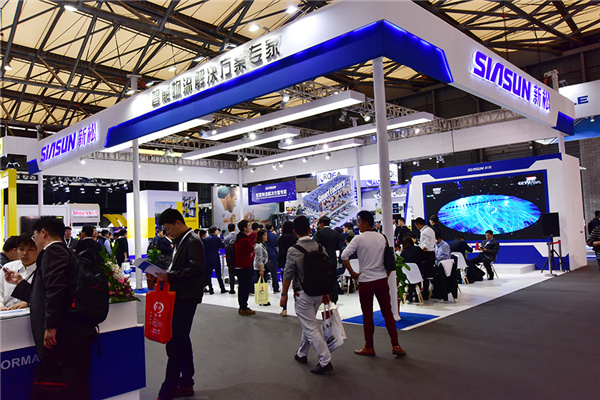 智慧物流解決方案專家——新松攜最新技術亮相亞洲國際物流展