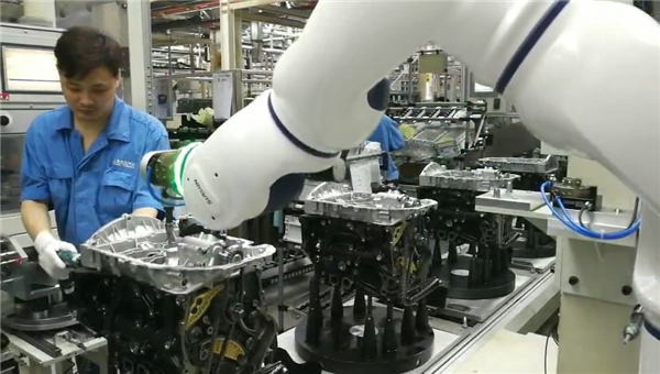 出身名門，不負眾望，新松協作機器人為何被知名客戶集體點贊？