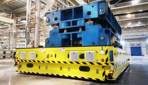 “大塊頭”有“大智慧”！新松重載移動(dòng)機(jī)器人的“智造”力量